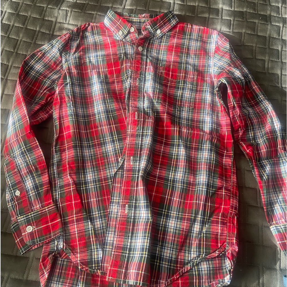 GAP Boys long sleeve button down shirt